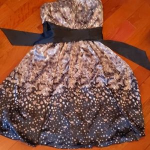 The limited strapless dress